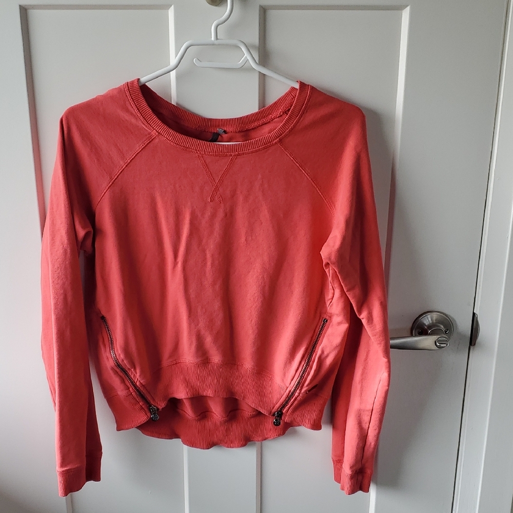 Sweaty Betty Coral Crewneck Zip-Pocket Sweatshirt